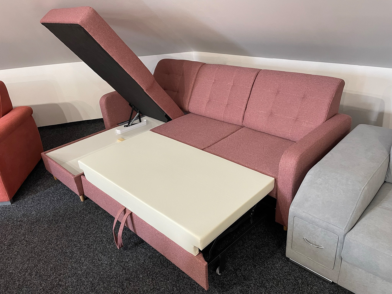 Sedací souprava Pinko | starorůžová | rozkládací | VÝPRODEJ Z PRODEJNY