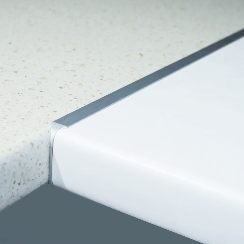 Přechodová lišta kuchyňské desky | ROHOVÁ