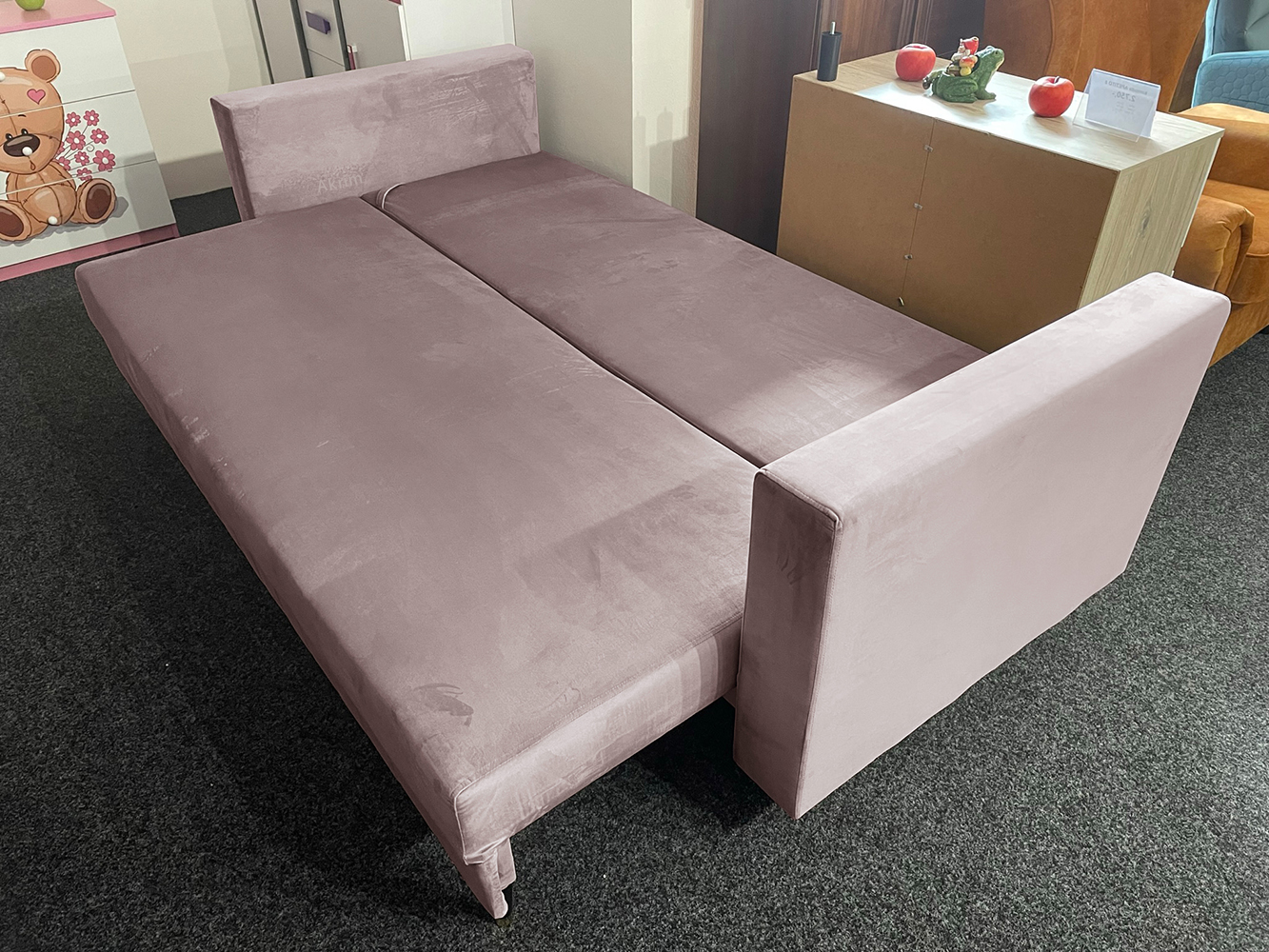 Pohovka BELLA | 232 cm | rozkládací 148x200 | pudrová lila | VÝPRODEJ II. jakost