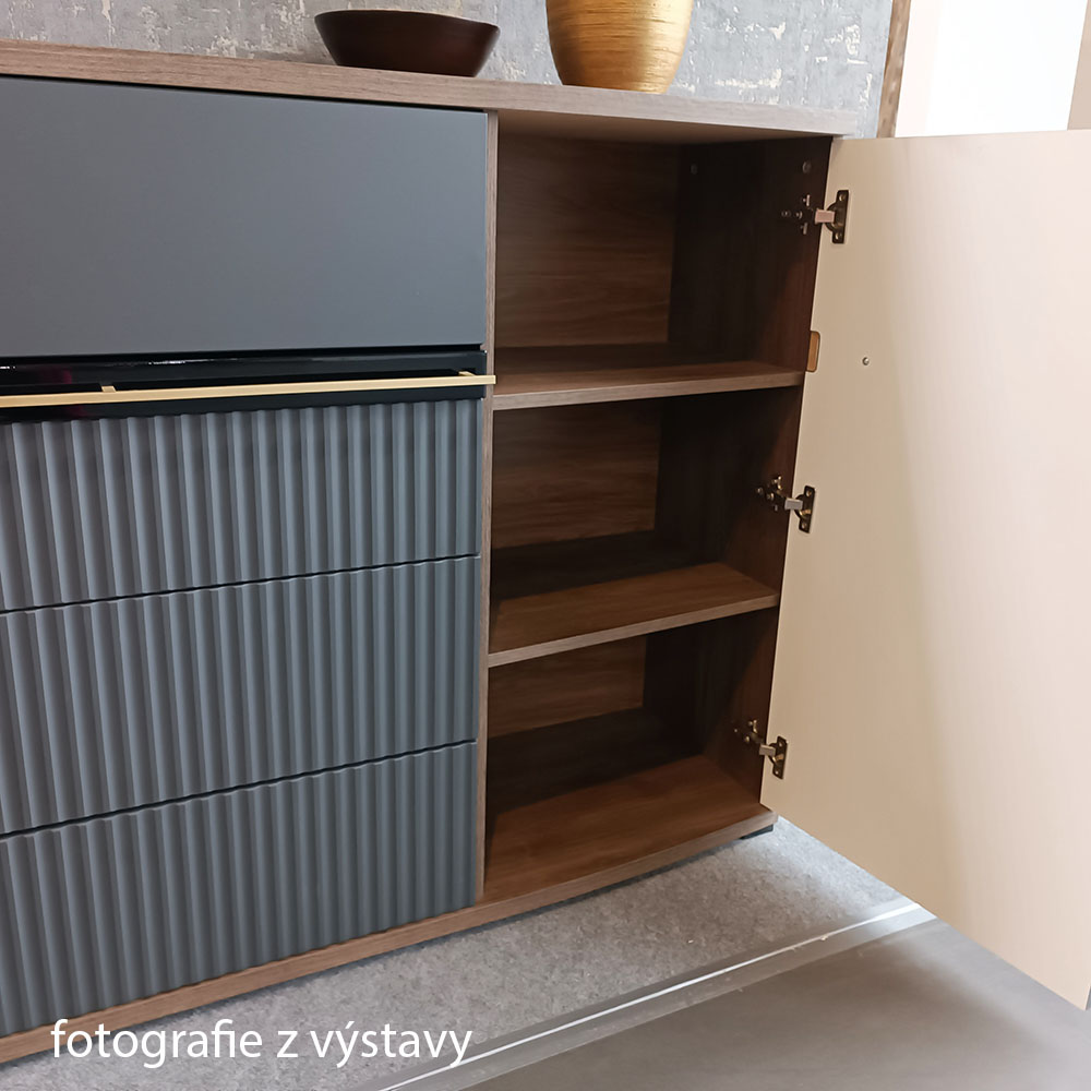 CANDY c | vitrína C2a + LED OSVĚTLENÍ | 75 cm | carpenter/šedá mat/černá lesk