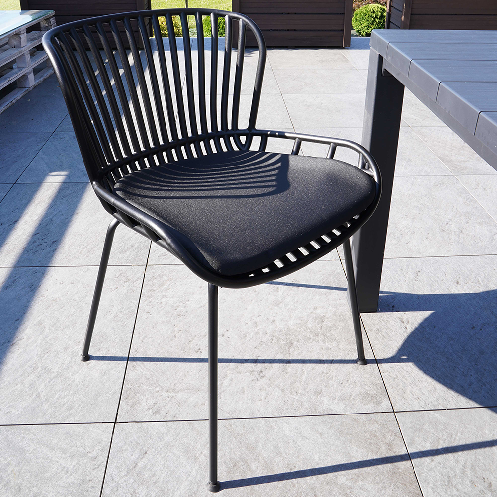 Zahradní židle INDIANA | černá | podsedák v ceně